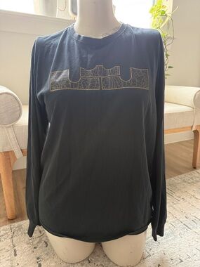 Nike Black Dri-FIT Tee with Gold  Logo Print